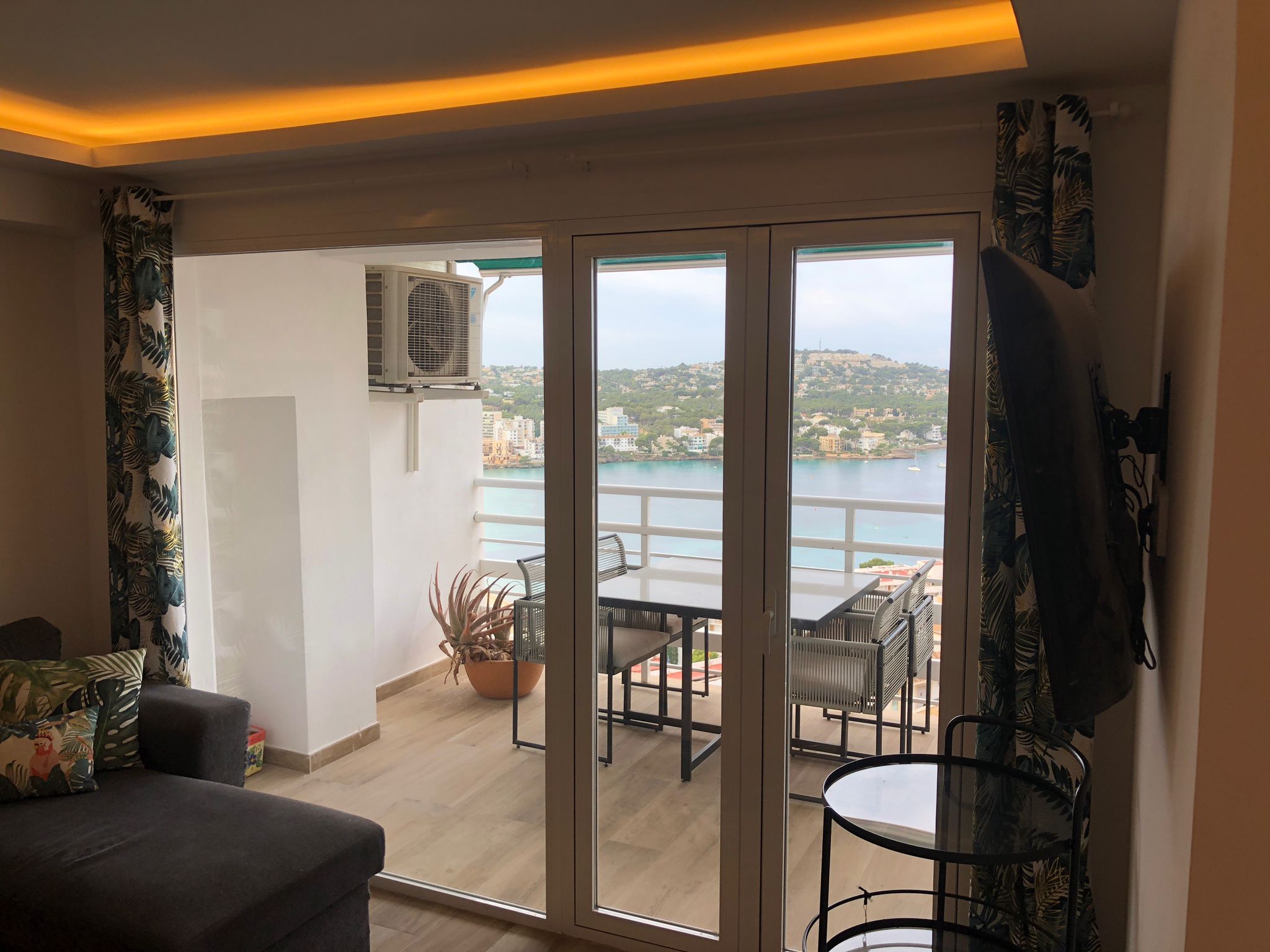 Santa Ponsa Apartment Image 10