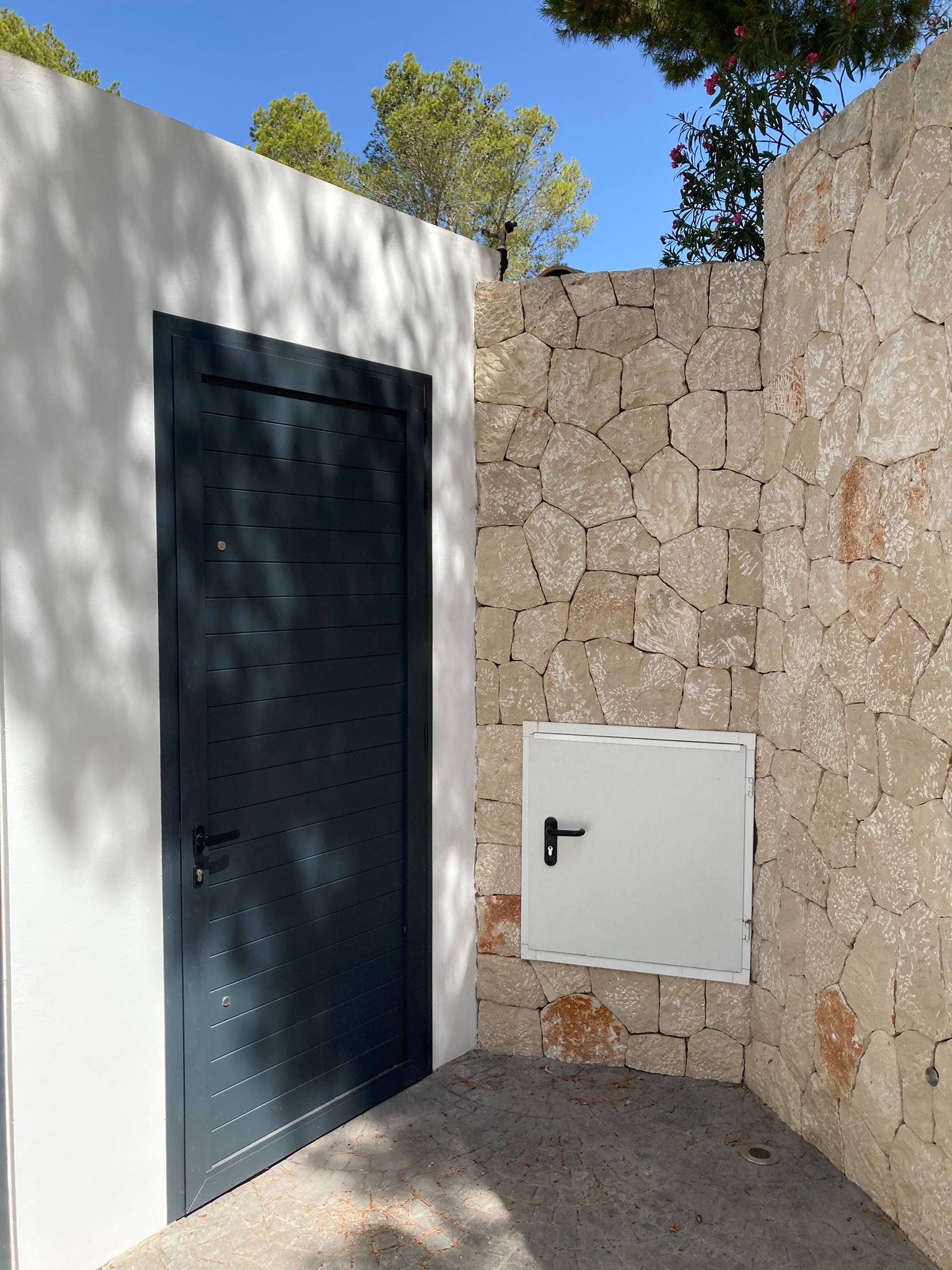 luxury villa full renovation mallorca project management