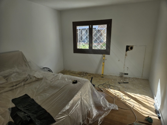 House renovation - Bathroom construction