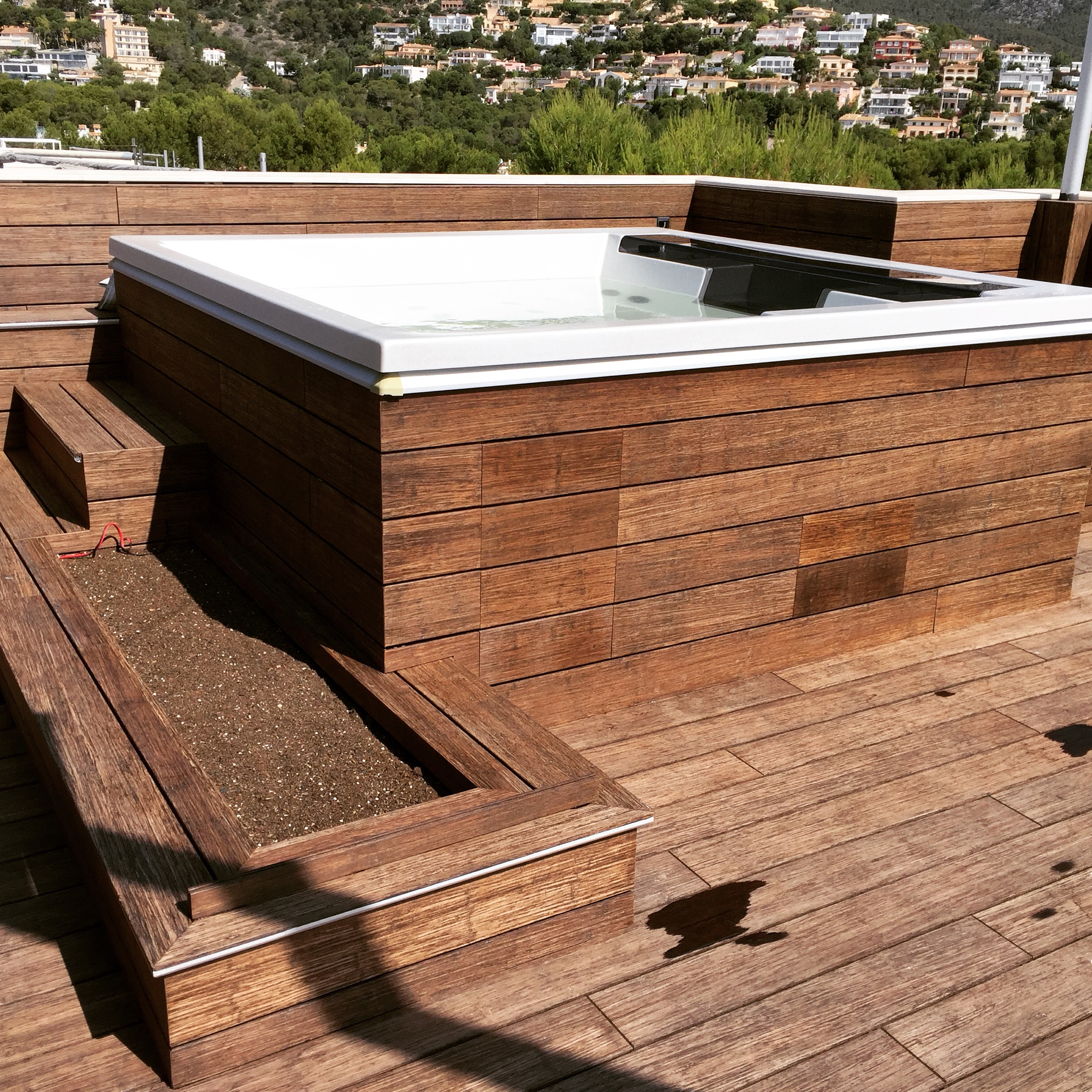 jacuzzi-spa-installation-mallorca